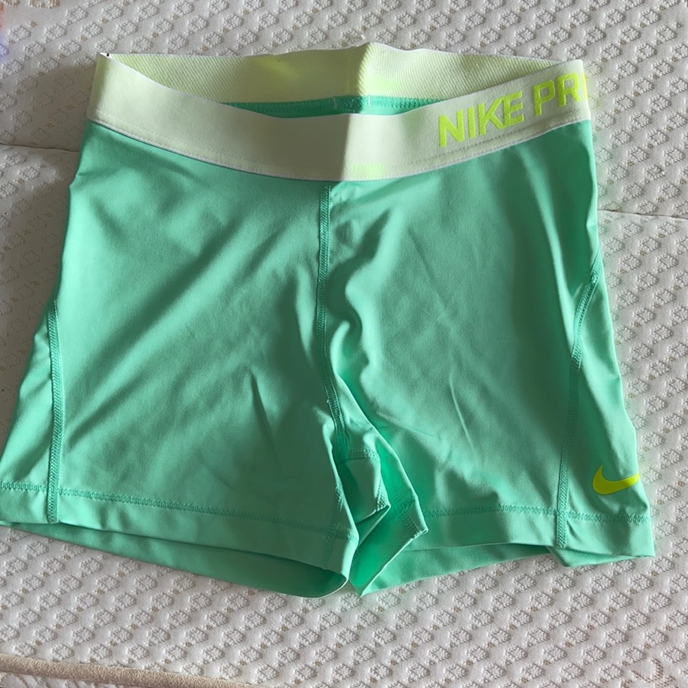 Nike pro spandex